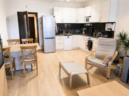 Pronájem bytu, 2+kk, 61 m²