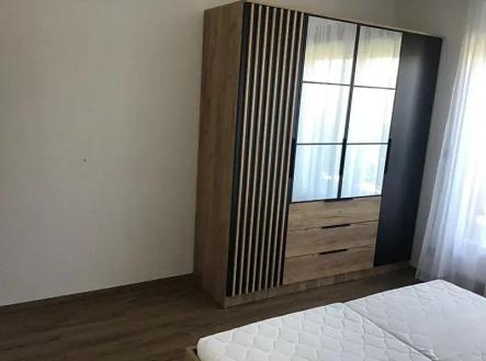 Pronájem bytu, 4+1, 92 m²