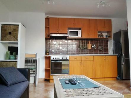 Pronájem bytu, 2+kk, 42 m²