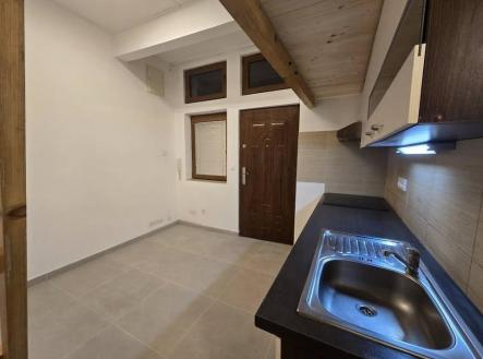Pronájem bytu, 1+kk, 21 m²