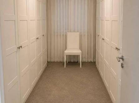 Pronájem bytu, 3+1, 85 m²
