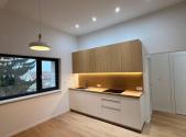 Pronájem bytu, 3+kk, 80 m²