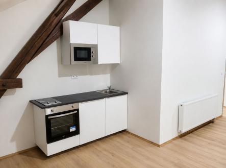 Pronájem bytu, 1+kk, 38 m²
