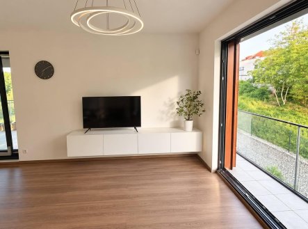 Pronájem bytu, 2+kk, 70 m²