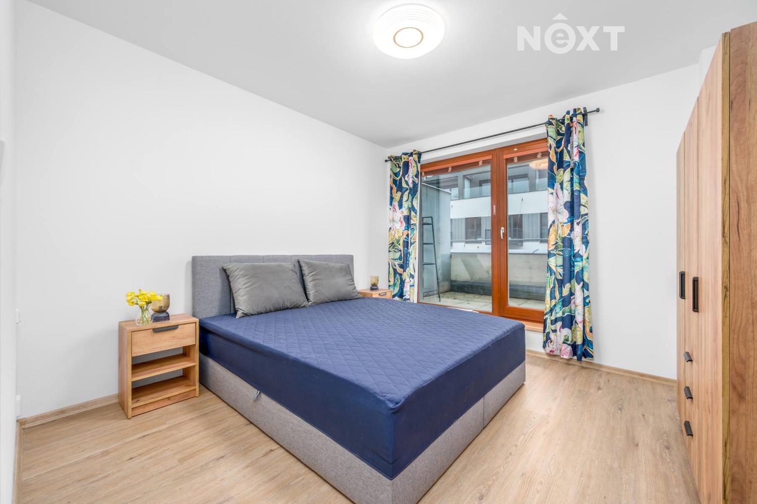 Pronájem byt 2+kk, 80㎡