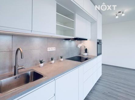 Pronájem bytu, 3+kk, 67 m²