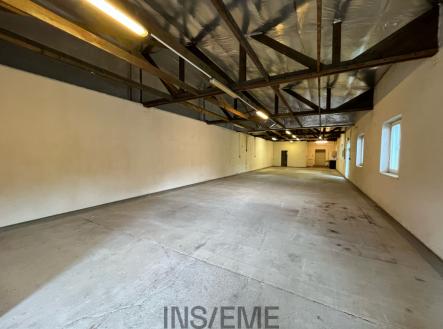 Pronájem výrobní prostor, 276 m²