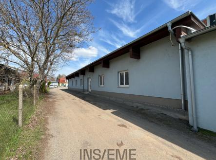 Pronájem výrobní prostor, 276 m²