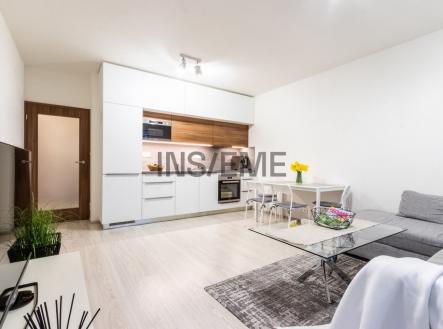 Pronájem bytu, 2+kk, 54 m²
