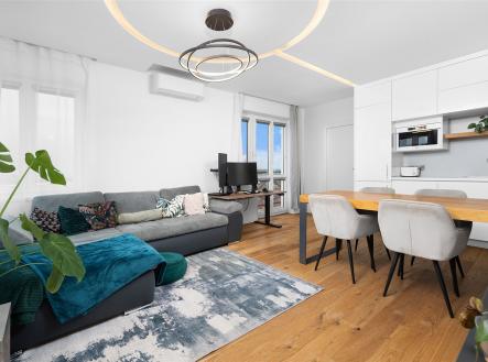 Pronájem bytu, 2+kk, 56 m²