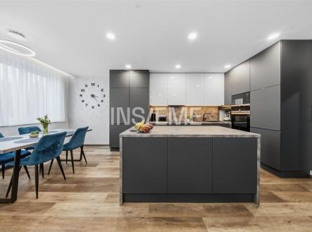 Prodej bytu, 3+kk, 98 m²