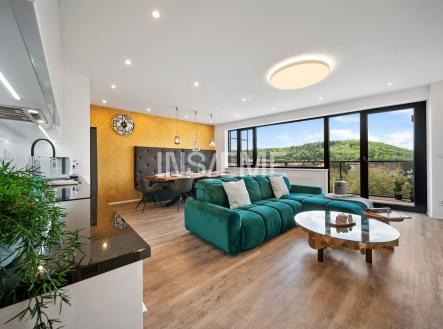 Pronájem bytu, 3+kk, 90 m²