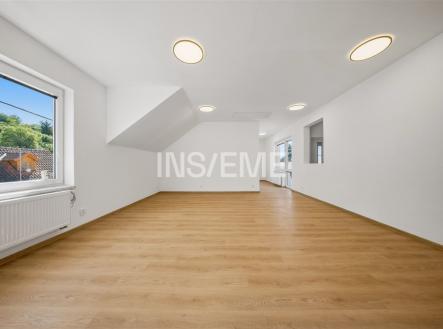 Pronájem bytu, 3+kk, 95 m²