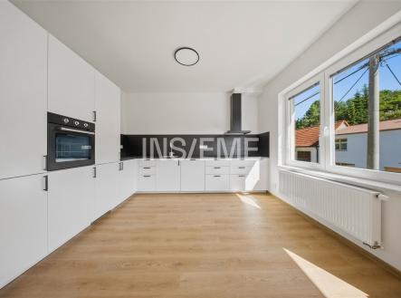 Pronájem bytu, 3+kk, 98 m²
