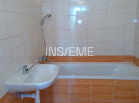 Pronájem bytu, 1+kk, 38 m²