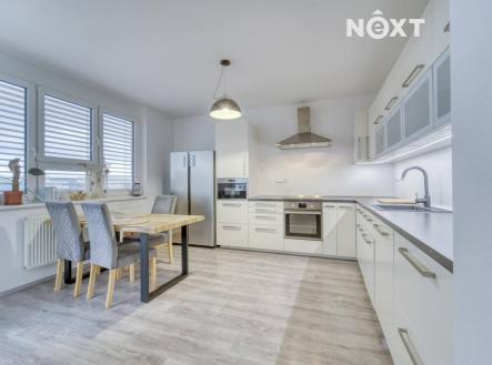 Pronájem bytu, 2+kk, 69 m²