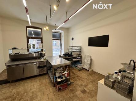 Pronájem komerčního objektu, obchodní centrum, 58 m²