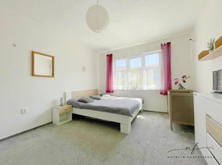 Pronájem bytu, 2+1, 65 m², Ostrov – náhled fotky 3