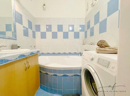 Pronájem bytu, 2+1, 65 m², Ostrov – náhled fotky 4