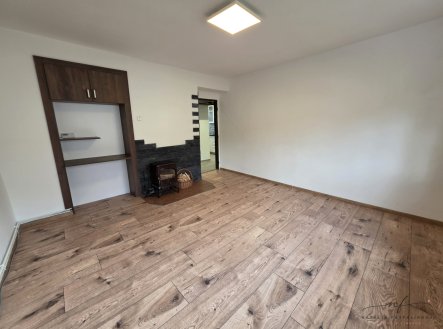 Pronájem bytu, 2+kk, 43 m²