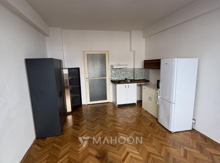 Pronájem bytu, 1+kk, 30 m²