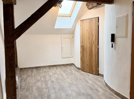 Prodej bytu, 1+kk, 56 m²