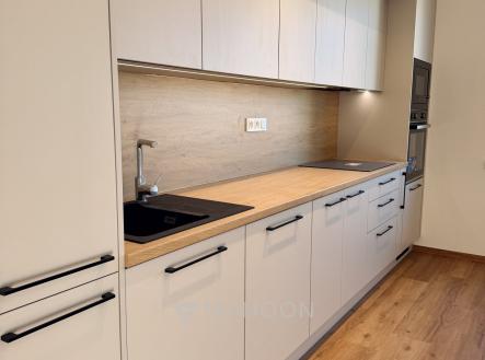 Pronájem bytu, 2+kk, 68 m²