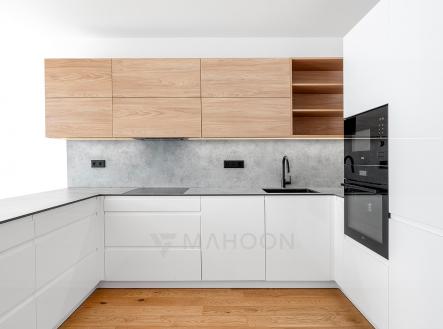 Pronájem bytu, 3+kk, 87 m²