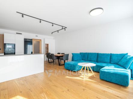 Pronájem bytu, 3+kk, 87 m²