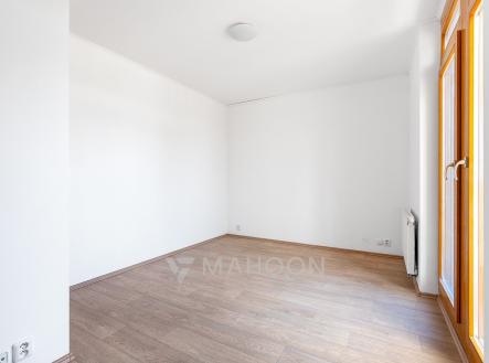 Pronájem bytu, 2+kk, 72 m²