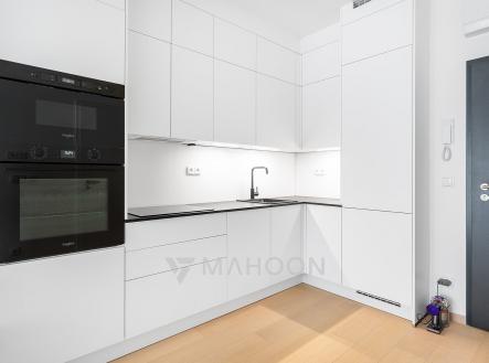 Pronájem bytu, 2+kk, 42 m²