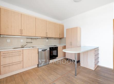 Pronájem bytu, 2+kk, 72 m²