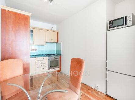 Pronájem bytu, 3+kk, 64 m²