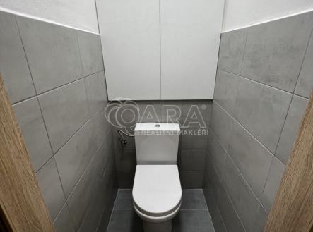Pronájem bytu, 1+kk, 38 m²
