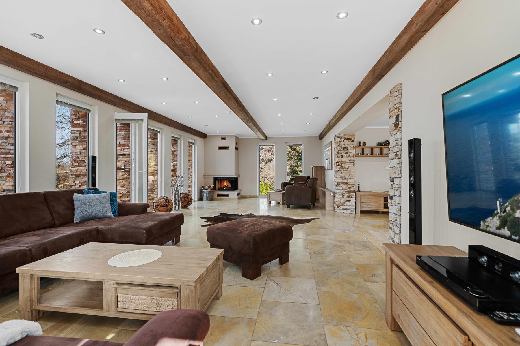 Obyvaci protor_2.jpg