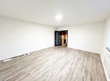 Pronájem bytu, 1+1, 39 m²