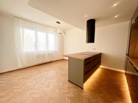 Pronájem bytu, 2+kk, 43 m²