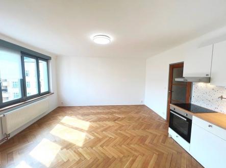Pronájem bytu, 1+kk, 31 m²