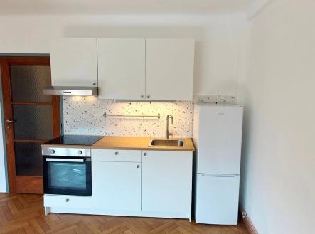 Pronájem bytu, 1+kk, 31 m²