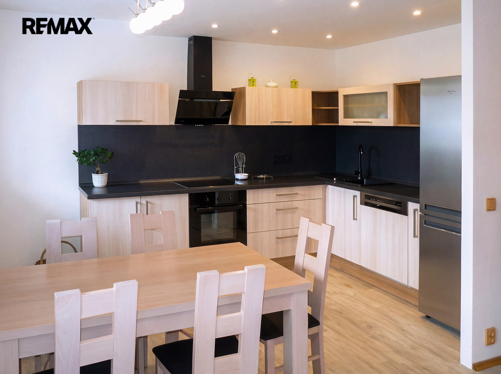 Kuchyňský kout s jídelnou