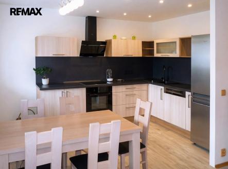 Prodej bytu, 3+kk, 74 m²