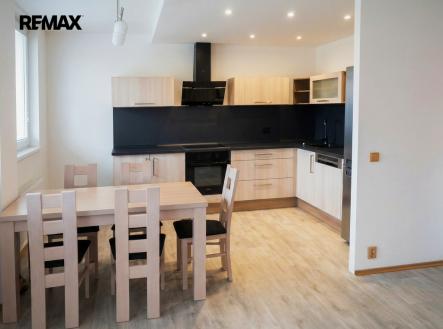 Prodej bytu, 3+kk, 74 m²