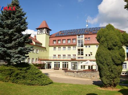 Prodej hotel, 2 856 m²