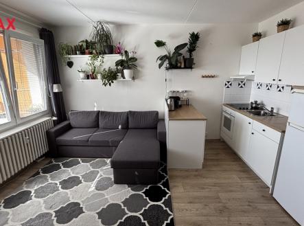 Pronájem bytu, 2+kk, 43 m²