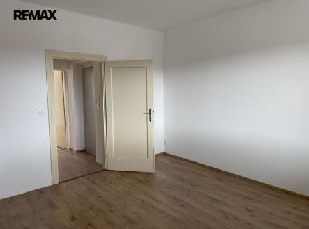 Pronájem bytu, 2+kk, 34 m²