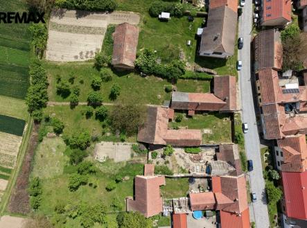Prodej pozemku pro bydlení, 1 027 m²