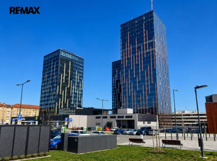 Pronájem kanceláře 240 m2, Šumavská 33, Brno