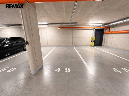 Parkovací stání v podzemní garáži novostavby – Hvězdová 10, Brno-Zábrdovice