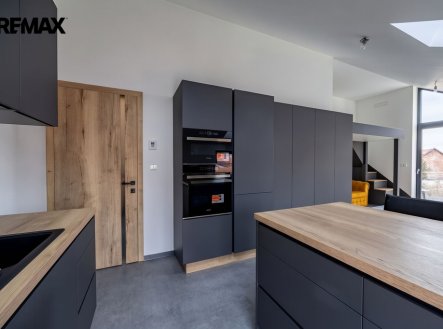Prodej bytu, 1+kk, 45 m²