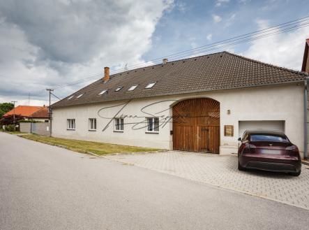 Prodej hotel, 4 170 m²